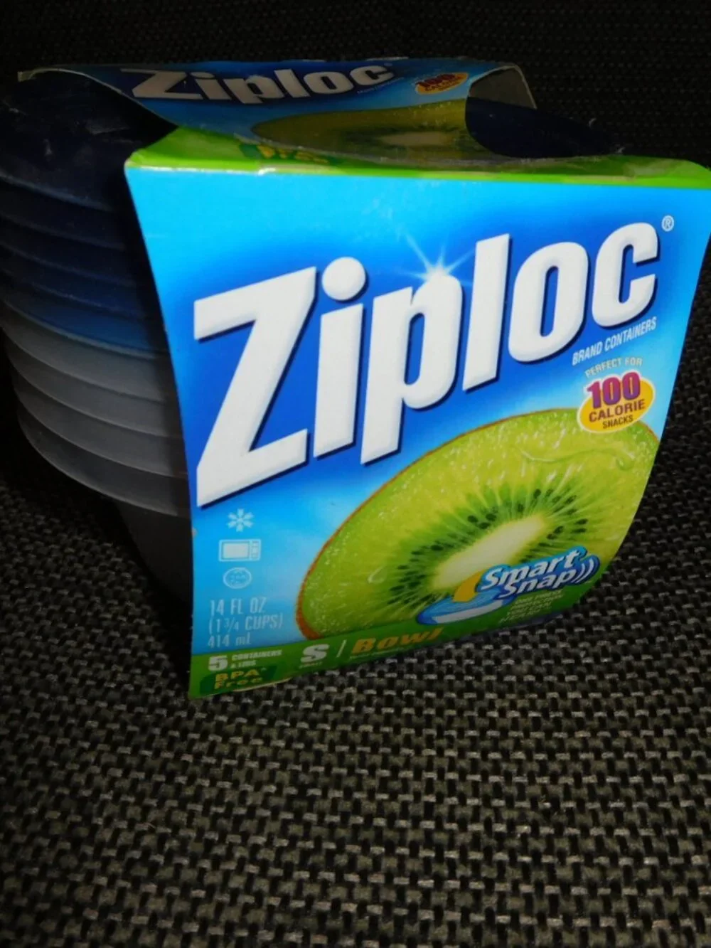New Ziploc Food Containers Vintage Blue top S rounds salad size 5 pieces 14 oz
